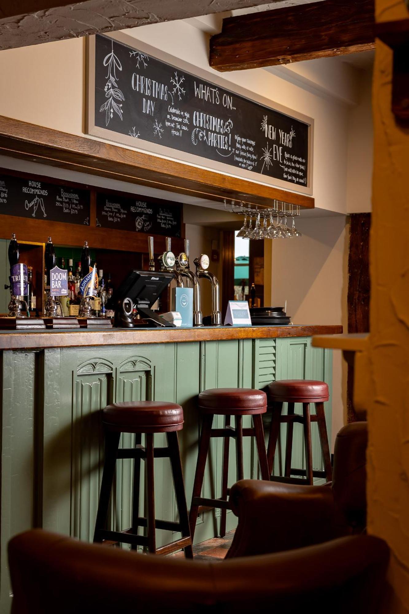 The Olde Coach House Inn Ashby Saint Ledgers Esterno foto