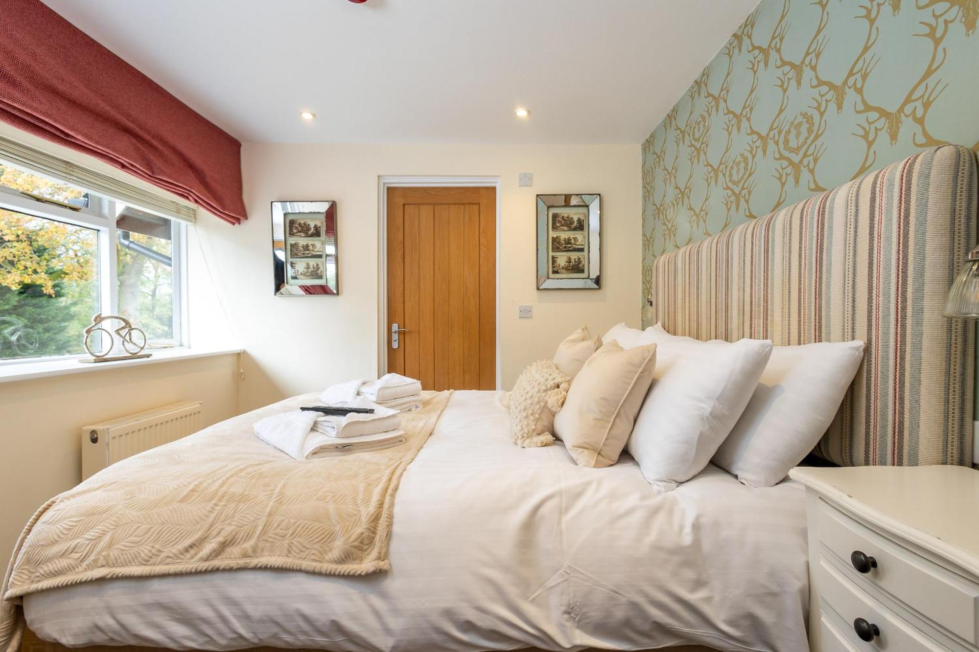 The Olde Coach House Inn Ashby Saint Ledgers Esterno foto