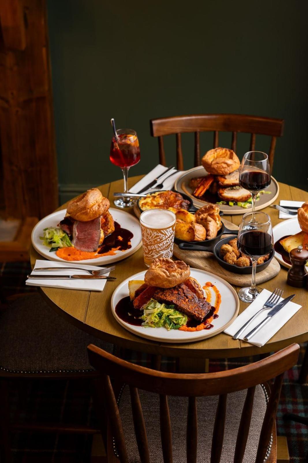 The Olde Coach House Inn Ashby Saint Ledgers Esterno foto