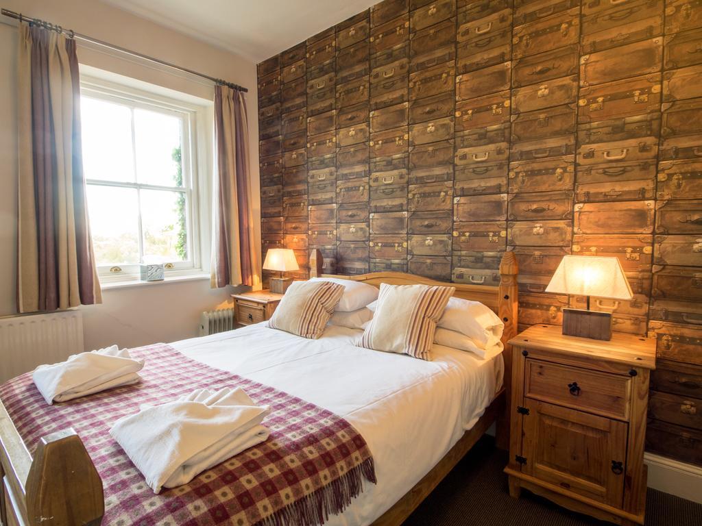 The Olde Coach House Inn Ashby Saint Ledgers Esterno foto